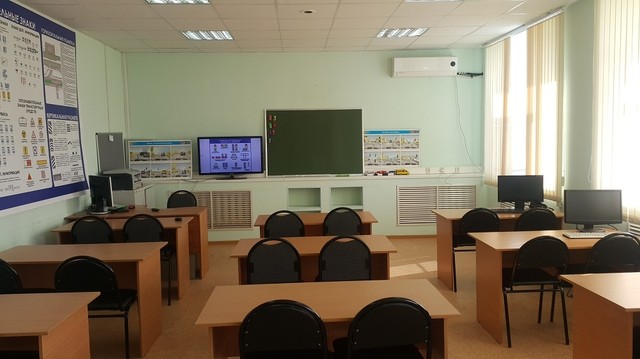 Объявляем лучший лицей автослесарей Объявляем лучший лицей автослесарей