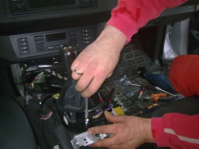 Где и что нужно для обучения в учебной студии (автомастерской) автоэлектриков Где и что нужно для обучения в учебной студии (автомастерской) автоэлектриков