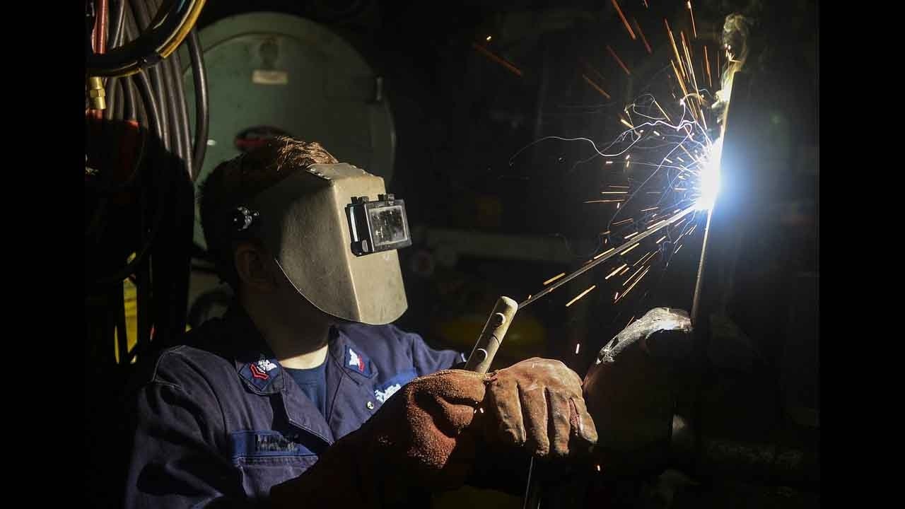 Где найти дневных, вечерние, утренние курсы в учебном центре, училище (пту), лицее сварщиков Где найти дневных, вечерние, утренние курсы в учебном центре, училище (пту), лицее сварщиков