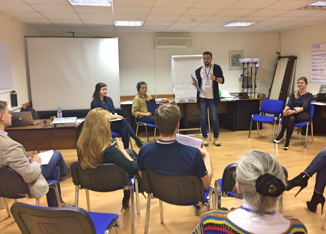 Как выбрать мастер-класс, семинар, тренинг по ораторскому мастерству после 9, 10 и 11 класса Как выбрать мастер-класс, семинар, тренинг по ораторскому мастерству после 9, 10 и 11 класса