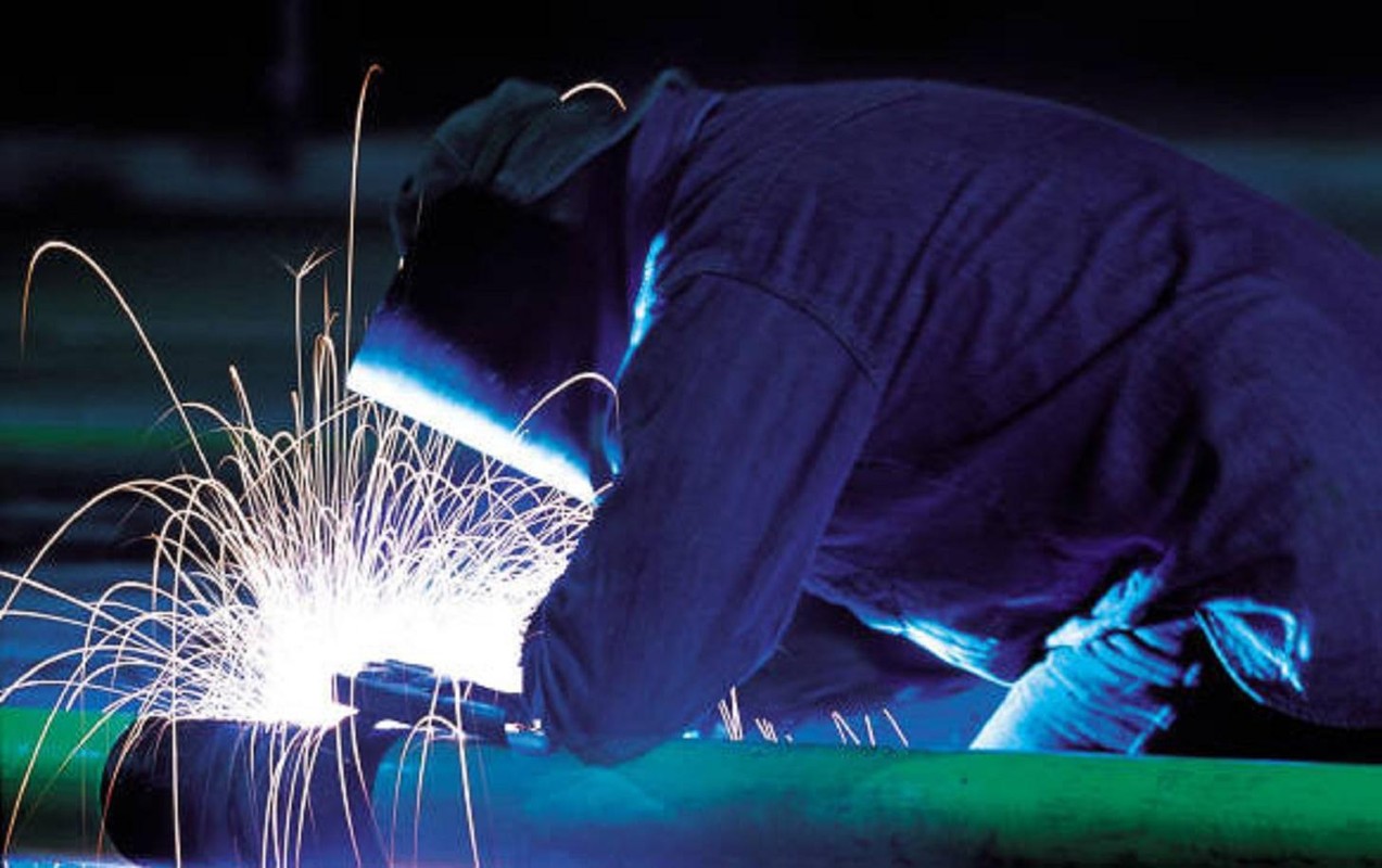 сварщик металлоконструкций. сварочные работы в озп. сварочные работы в озп. сварочные работы в озп. сварка.